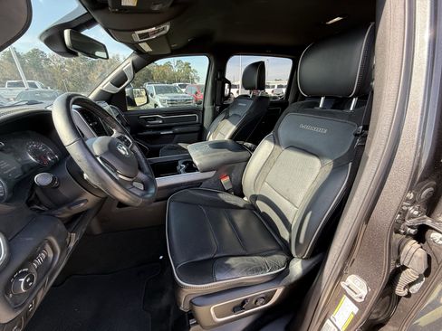 Used 2020 RAM 1500 Laramie w/ Sport Appearance Package image 27
