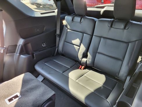 New 2026 Ford Explorer ST-Line w/ ST-Line Street Pack image 30