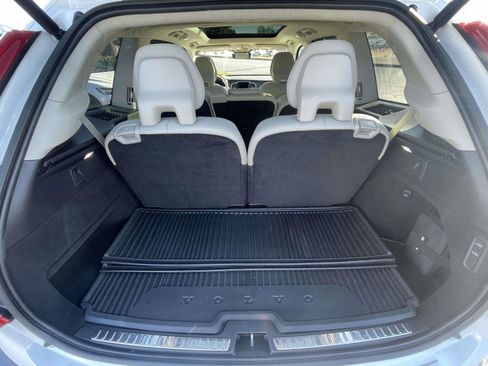 Certified 2023 Volvo XC90 T8 Ultimate w/ Lounge Package image 13