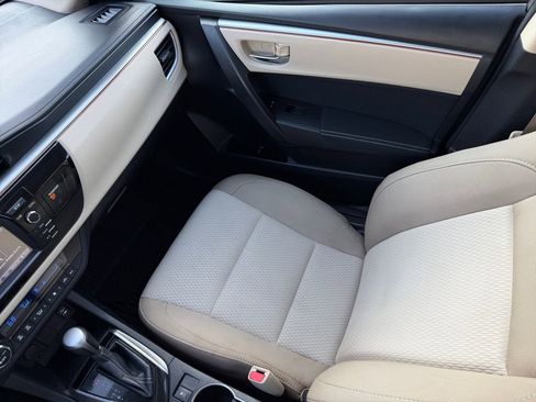 Used 2016 Toyota Corolla LE image 17