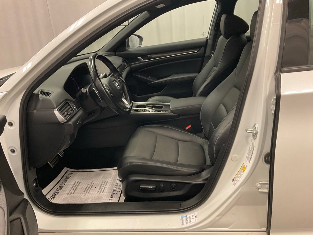 Used 2022 Honda Accord Sport image 7