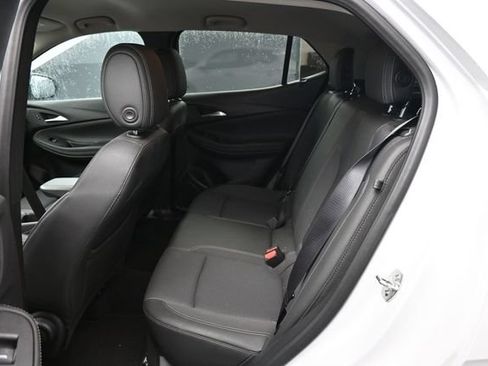 Used 2025 Buick Encore GX Preferred AWD/4WD image 13