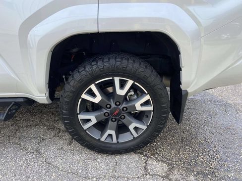 Used 2025 Toyota 4Runner TRD Sport Premium AWD/4WD image 19