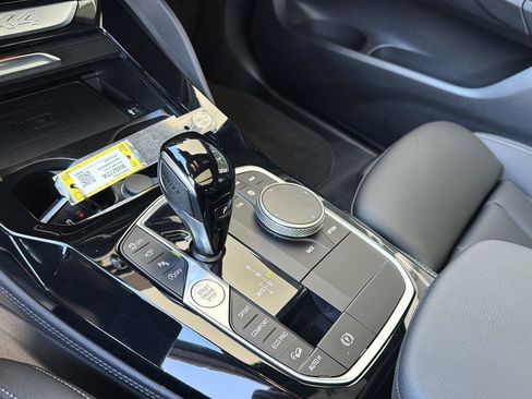 Certified 2024 BMW X4 xDrive30i w/ Premium Package image 26