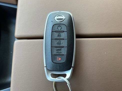 New 2026 Nissan Rogue Platinum w/ Platinum Premium Package image 34