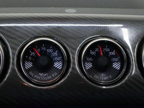 Used 2020 Ford Mustang Shelby GT350 w/ Technology Package RWD image 41