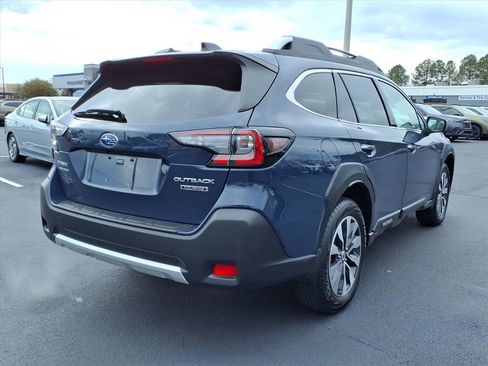 Certified 2025 Subaru Outback Touring w/ Popular Package #2 image 29