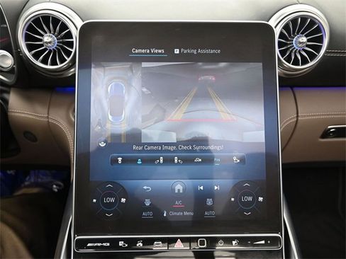 Used 2023 Mercedes-Benz SL 63 AMG SL 63 AMG image 13