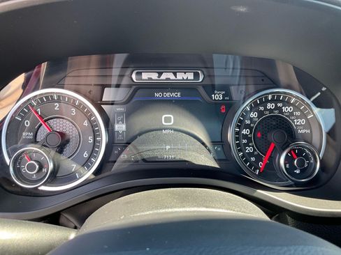Used 2025 RAM 1500 Big Horn AWD/4WD image 12