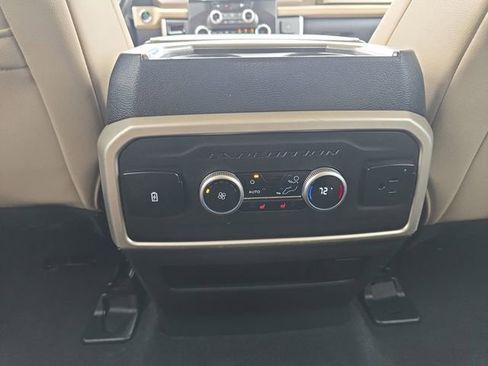 Used 2024 Ford Expedition Limited AWD/4WD image 26