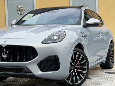 Used 2023 Maserati Grecale Modena AWD/4WD image 5