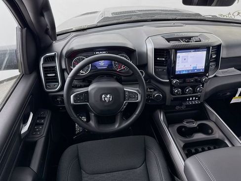 New 2026 RAM 1500 Express AWD/4WD image 20