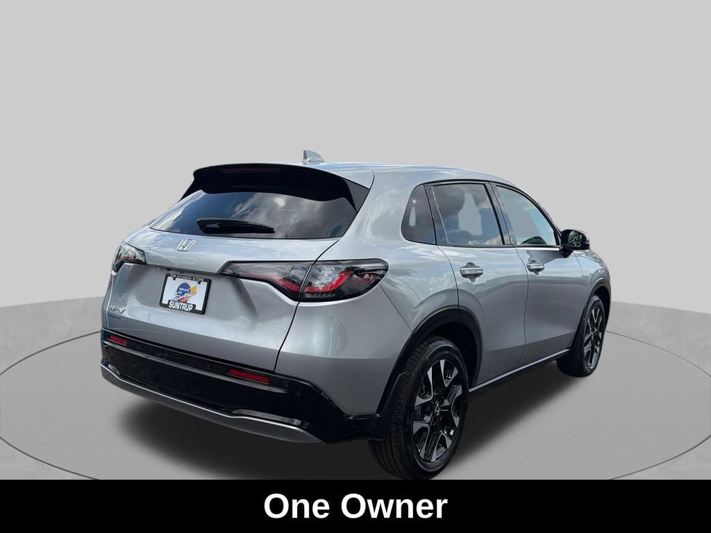 Used 2026 Honda HR-V EX-L image 5
