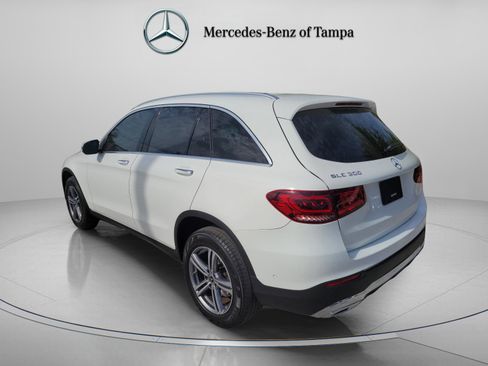 Certified 2022 Mercedes-Benz GLC 300 image 2