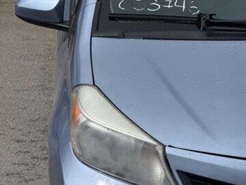 Used 2014 Toyota Yaris LE FWD image 24