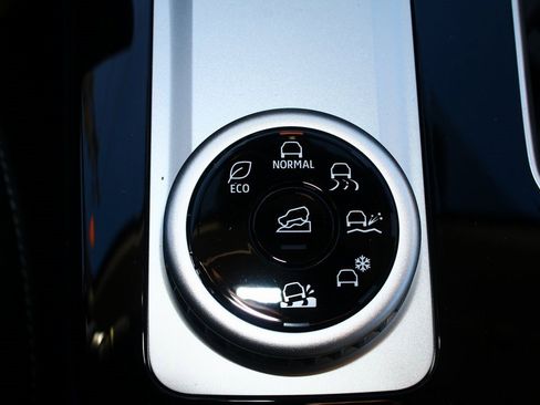 New 2026 Mitsubishi Outlander Trail Edition image 21