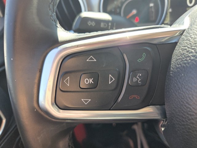 Used 2020 Jeep Wrangler Unlimited Sahara AWD/4WD image 31