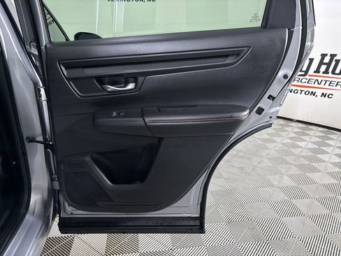 Used 2025 Honda CR-V Sport image 26