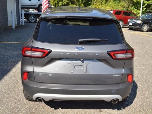 Used 2024 Ford Escape Active image 7