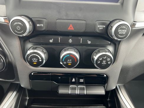 Used 2024 RAM 1500 Lone Star image 4