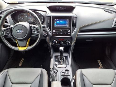 Used 2022 Subaru Crosstrek 2.5i Sport w/ Popular Package #3 image 10