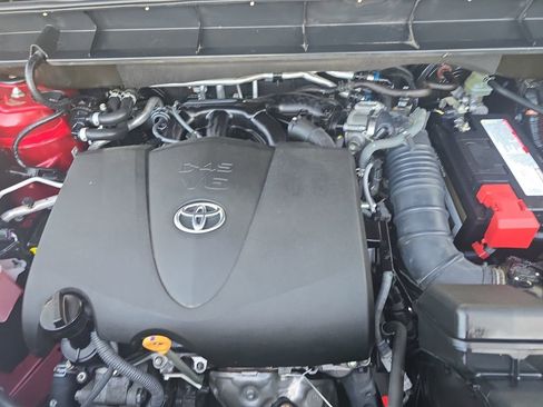 Used 2021 Toyota Highlander XSE FWD image 32