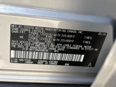 Used 2024 Toyota RAV4 LE AWD/4WD image 15