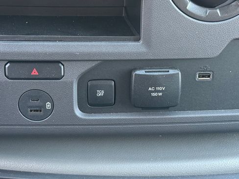 New 2024 Ford E-450 and Econoline 450 Super Duty w/ Power Windows & Locks Group image 21