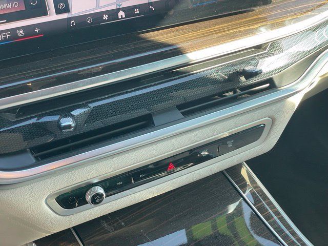 Certified 2024 BMW X5 xDrive40i w/ M Sport Package AWD/4WD image 21