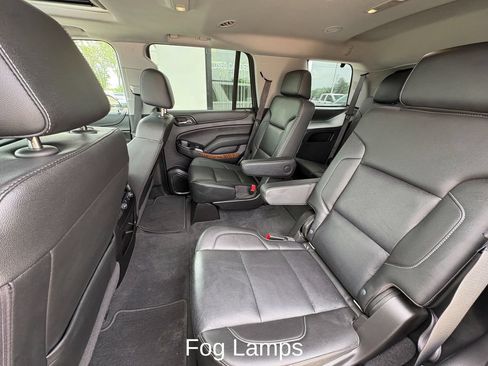Used 2020 Chevrolet Tahoe Premier w/ RST 6.2L Performance Edition AWD/4WD image 22