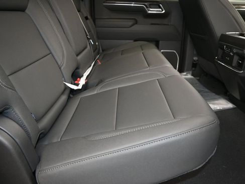 New 2026 Chevrolet Silverado 1500 LTZ w/ LTZ Premium Package AWD/4WD image 24