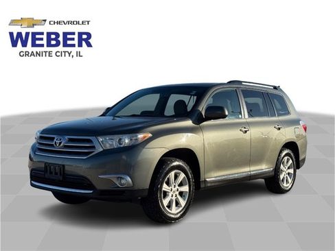 Used 2012 Toyota Highlander 4WD image 1