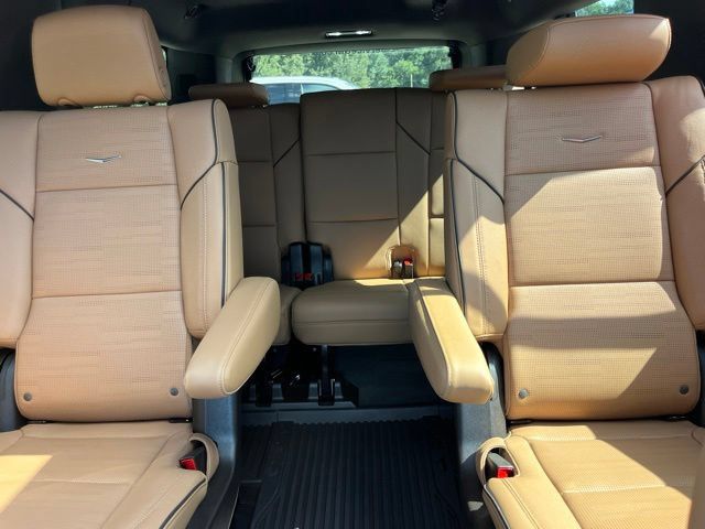 Used 2026 Cadillac Escalade ESV Luxury w/ Touring Package RWD image 45