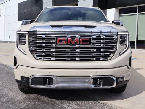 New 2026 GMC Sierra 1500 Denali w/ Denali Reserve Package AWD/4WD image 2