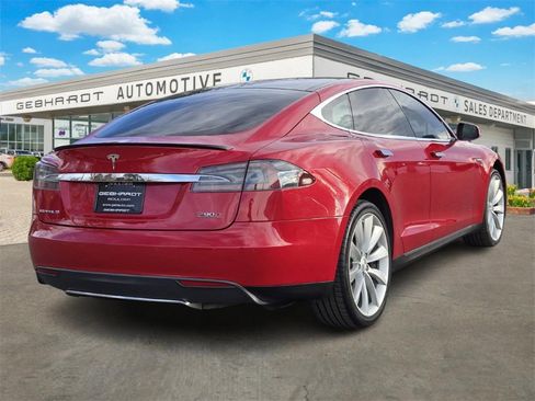 Used 2015 Tesla Model S P90D image 5