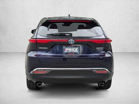 Used 2021 Toyota Venza Limited w/ Advanced Technology Package image 7