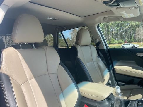 Used 2020 Subaru Outback Limited w/ Popular Package #2 image 9