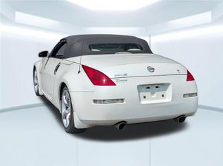 Used 2007 Nissan 350Z Touring RWD video 3
