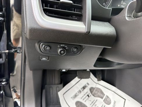 Used 2024 GMC Terrain AT4 w/ LPO, Floor Liner Package AWD/4WD image 18