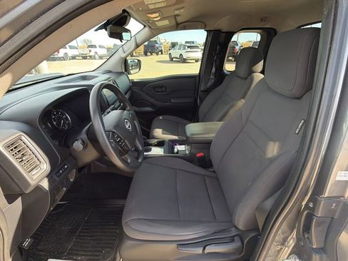 Used 2023 Nissan Frontier S w/ Technology Package image 19