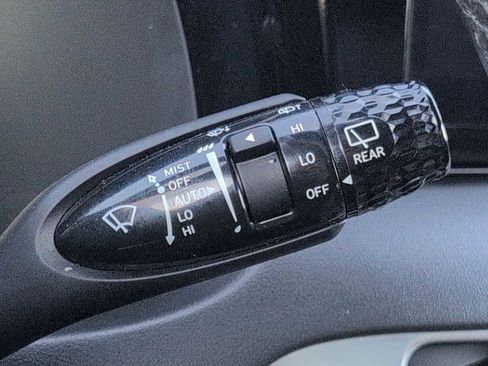 Used 2024 Hyundai Palisade Calligraphy image 25