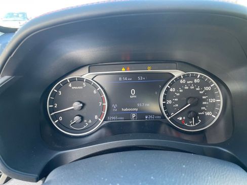 Used 2025 Nissan Altima 2.5 SR FWD image 17