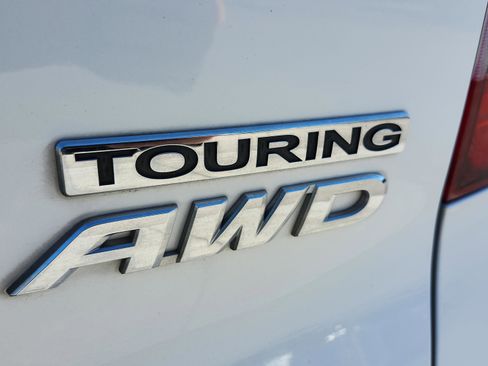 Used 2019 Honda Pilot Touring image 42