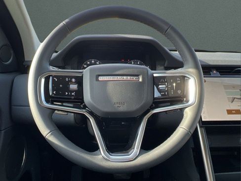 New 2025 Land Rover Discovery Sport S image 28