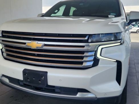 Used 2021 Chevrolet Tahoe High Country image 2