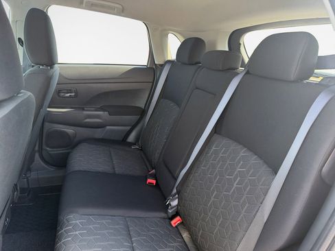 Used 2025 Mitsubishi Outlander Sport AWD image 24