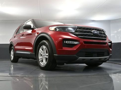 Used 2023 Ford Explorer XLT w/ Equipment Group 202A image 57