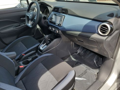 New 2025 Nissan Versa SV w/ Trunk Package FWD image 28