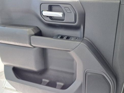 Used 2024 Chevrolet Silverado 1500 Custom image 19