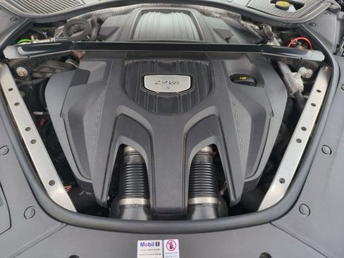 Used 2018 Porsche Panamera 4S AWD/4WD image 20
